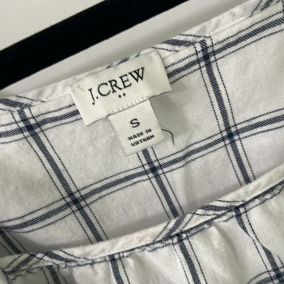 Soft! J Crew top - Picture 4 of 7